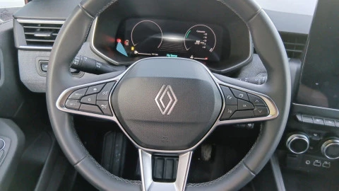 Renault Clio techno Eco-G 100cv (74kW)