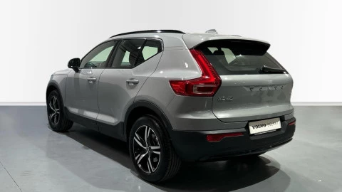 Volvo XC40 2.0 B3 G Plus Dark Auto