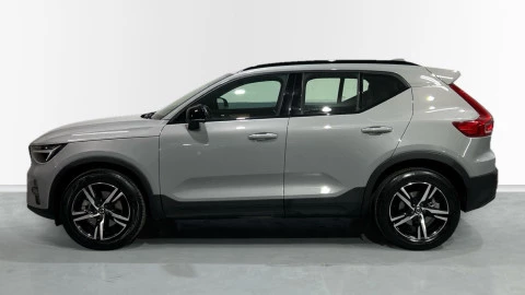 Volvo XC40 2.0 B3 G Plus Dark Auto