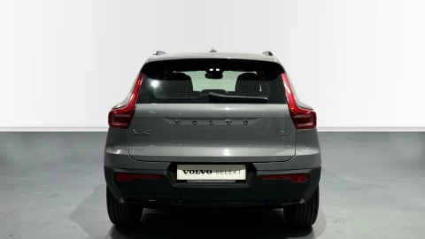 Volvo XC40 2.0 B3 G Plus Dark Auto