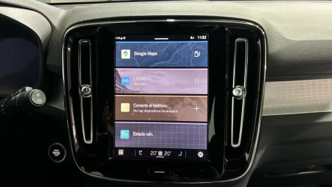 Volvo XC40 2.0 B3 G Plus Dark Auto