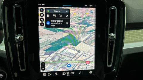 Volvo XC40 2.0 B3 G Plus Dark Auto
