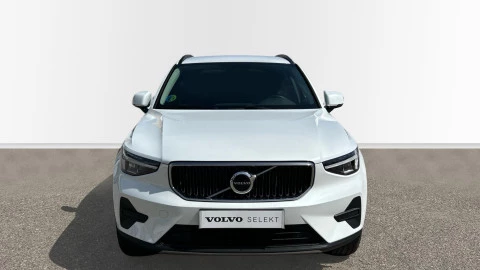 Volvo XC40 2.0 B3 G Essential Auto