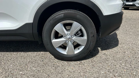 Volvo XC40 2.0 B3 G Essential Auto
