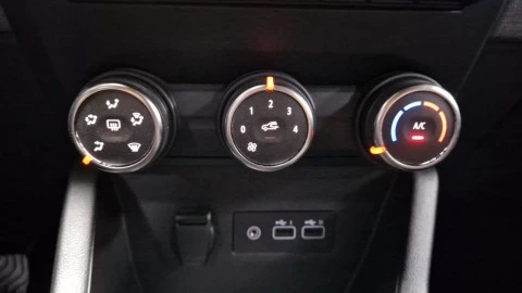 Renault Clio Evolution dCi 100 (74kw)