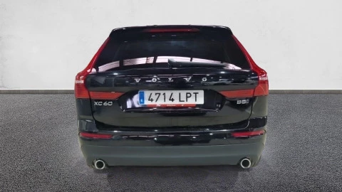 Volvo XC60 2.0 B5 D AWD Momentum Auto