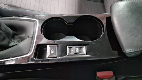 Peugeot 2008 Allure Pack Puretech 100 S&S BVM6