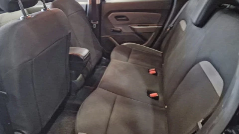 Dacia Duster Essent. 1.6 84kW(114CV) 4X2 GLP