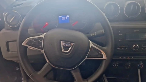 Dacia Duster Essential 1.6 84kW (114CV) 4X2