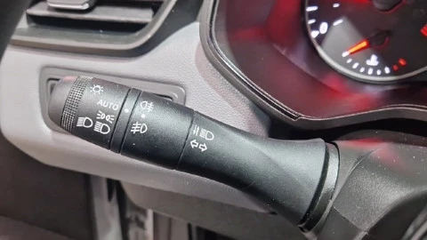 Renault Clio Business Blue dCi 74kW (100CV)