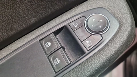 Renault Clio Business Blue dCi 74kW (100CV)