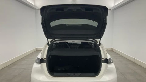 Peugeot 308 5P Allure BlueHDi 130 S&S EAT8