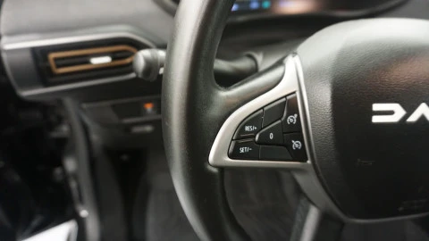 Dacia Jogger Expression HYBRID 105kW (140CV) 5 plazas