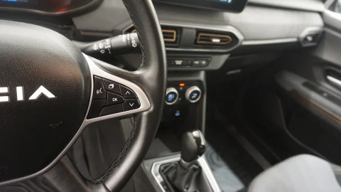 Dacia Jogger Expression HYBRID 105kW (140CV) 5 plazas