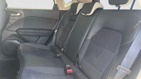 Renault Captur Zen Fast Track