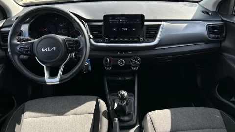 Kia Stonic 1.2 DPi 62kW (84CV) Concept