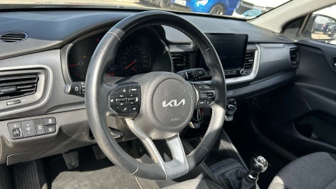 Kia Stonic 1.2 DPi 62kW (84CV) Concept