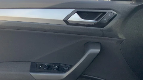 Volkswagen T-Roc Life 2.0 TDI 85kW (115CV)