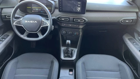 Dacia Jogger Expression HYBRID 105kW (140CV) 7 plazas