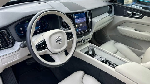 Volvo XC60 2.0 T6 AWD Recharge Plus Bright Auto