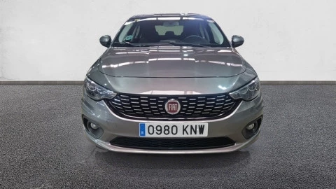 Fiat Tipo 1.4 16v Lounge 70kW (95CV) gasolina 5p.