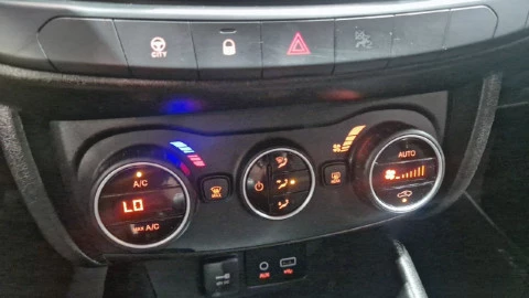 Fiat Tipo 1.4 16v Lounge 70kW (95CV) gasolina 5p.
