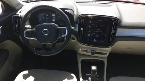 Volvo XC40 1.5 T3 Momentum
