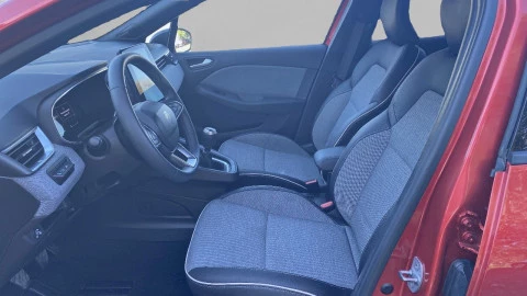 Renault Clio techno Eco-G 100cv (74kW)