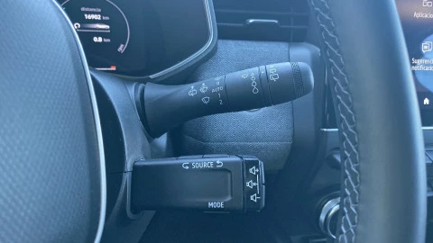 Renault Clio techno Eco-G 100cv (74kW)