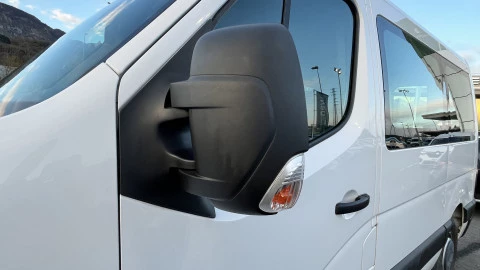 Renault Master Combi 6 L1H1 3300 Blue dCi 99kW (135CV)