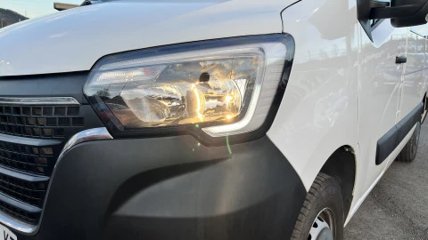 Renault Master Combi 6 L1H1 3300 Blue dCi 99kW (135CV)