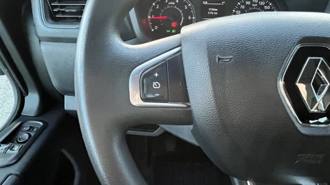 Renault Master Combi 6 L1H1 3300 Blue dCi 99kW (135CV)