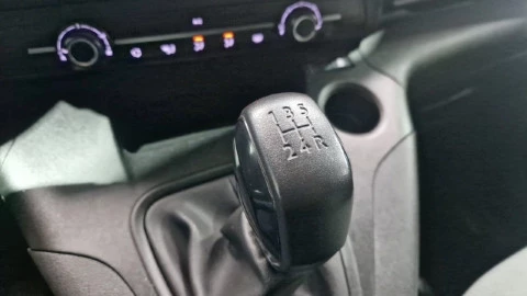 Peugeot Rifter Access Standard BlueHDi 73kW