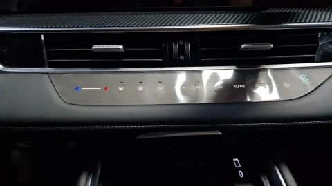 EBRO S700 1.5 TGDI PHEV Luxury E-CVT