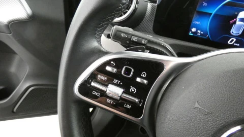 Mercedes-Benz Clase A A 180d 8G-DCT
