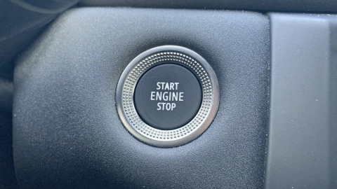 Renault Captur techno Eco-G 100cv (74 kW)