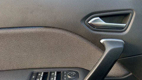 Renault Captur techno Eco-G 100cv (74 kW)