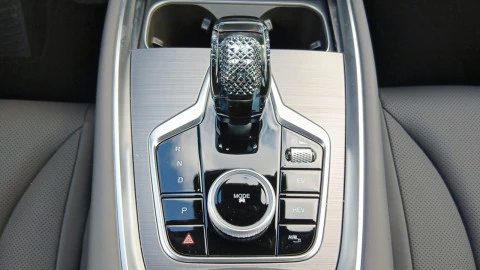 EBRO S700 1.5 TGDI PHEV Premium E-CVT