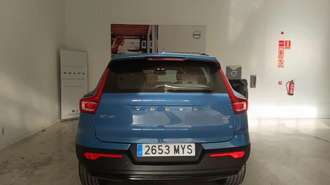 Volvo XC40 2.0 B3 G Plus Dark Auto
