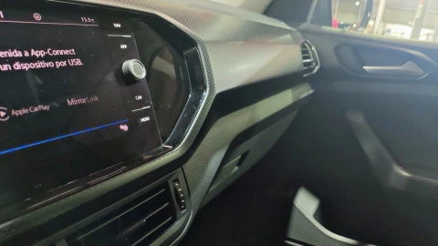 Volkswagen T-Cross Advance 1.0 TSI 81kW (110CV)