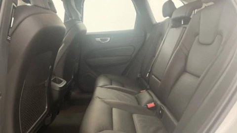 Volvo V60 B4 D Plus Dark Auto 145 kW (197 CV)