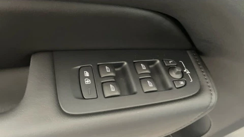 Volvo V60 B4 D Plus Dark Auto 145 kW (197 CV)