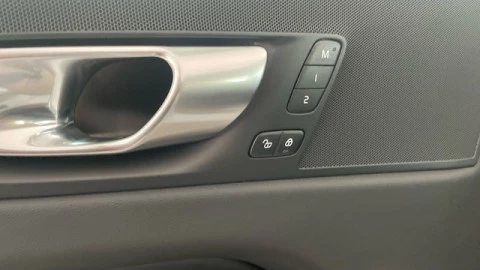 Volvo V60 B4 D Plus Dark Auto 145 kW (197 CV)