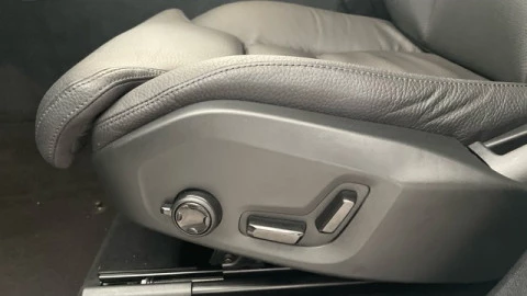 Volvo V60 B4 D Plus Dark Auto 145 kW (197 CV)