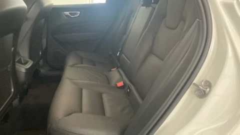 Volvo V60 B4 D Plus Dark Auto 145 kW (197 CV)