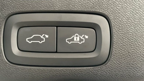 Volvo V60 B4 D Plus Dark Auto 145 kW (197 CV)