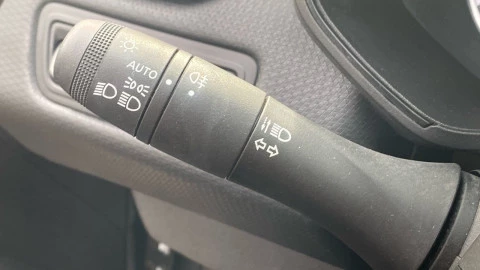 Renault Clio Equilibre TCe 67 kW (91CV)