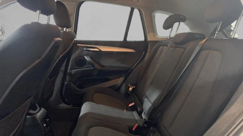 BMW X1 sDrive18dA Corporate