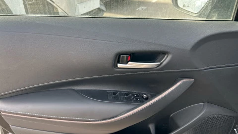 Toyota Corolla 2.0 180H TREK E-CVT TOURING SPORT