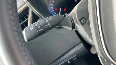 Toyota Corolla 2.0 180H TREK E-CVT TOURING SPORT